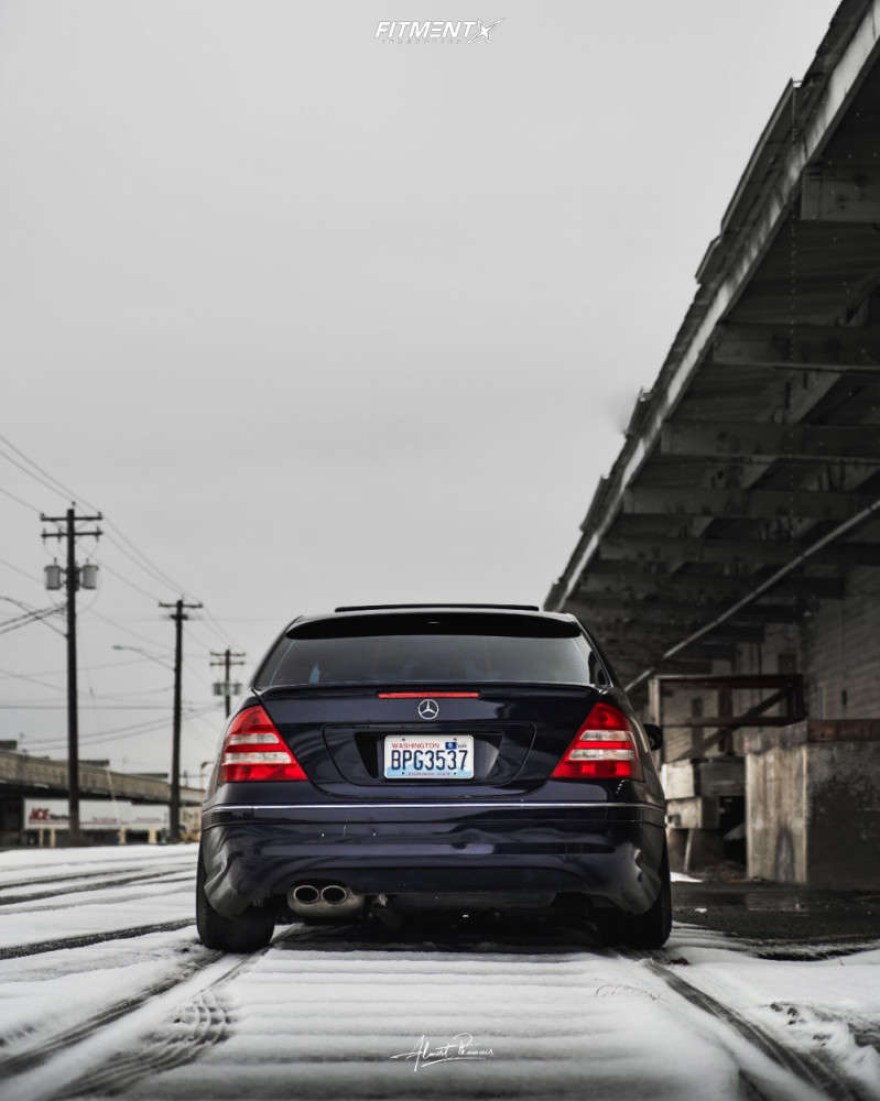 Picture of: Mercedes-Benz C Sport with x