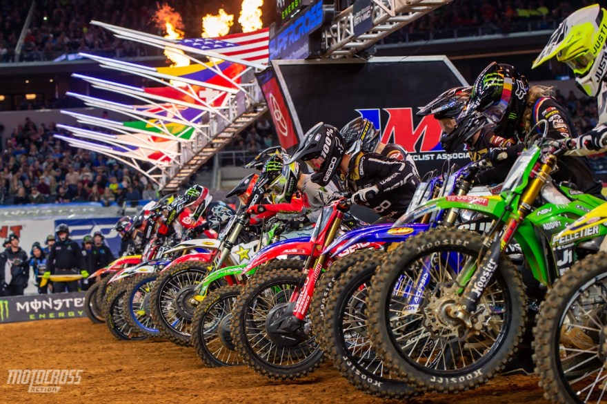 Picture of: MOTOCROSS AND SUPERCROSS ATTRACTING SPORTSBOOK