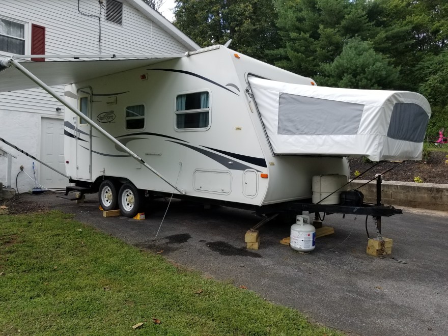 Picture of: R-Vision Trail-Sport  Travel trailer Rental in Lewistown