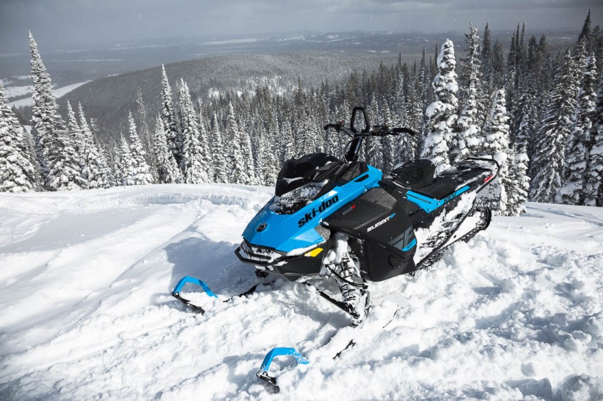 Picture of: Ski-Doo Summit SP R – The Little Summit That Could