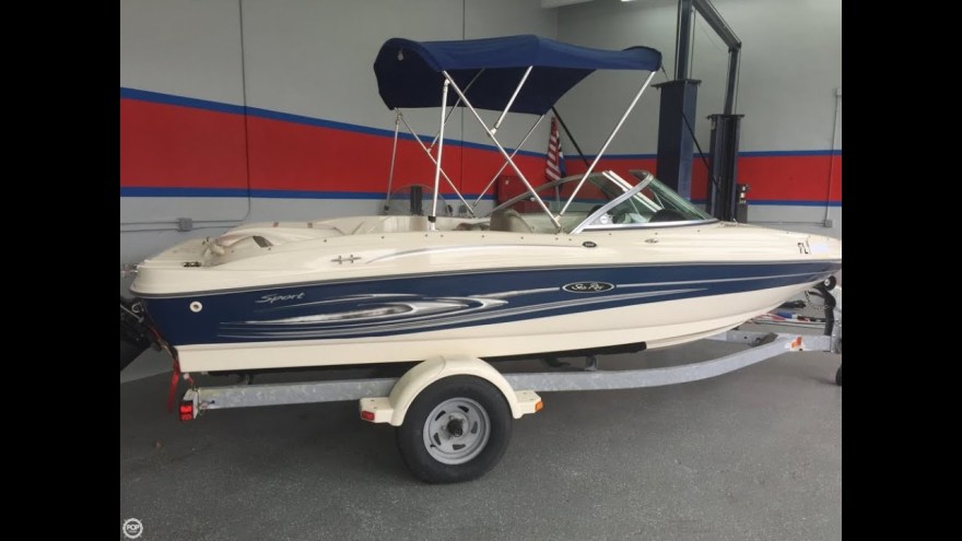 Picture of: [UNAVAILABLE] Used  Sea Ray  Sport in Hialeah, Florida