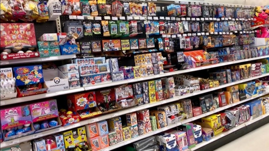 Picture of: When Does Walmart and Target Restock Sports Cards?
