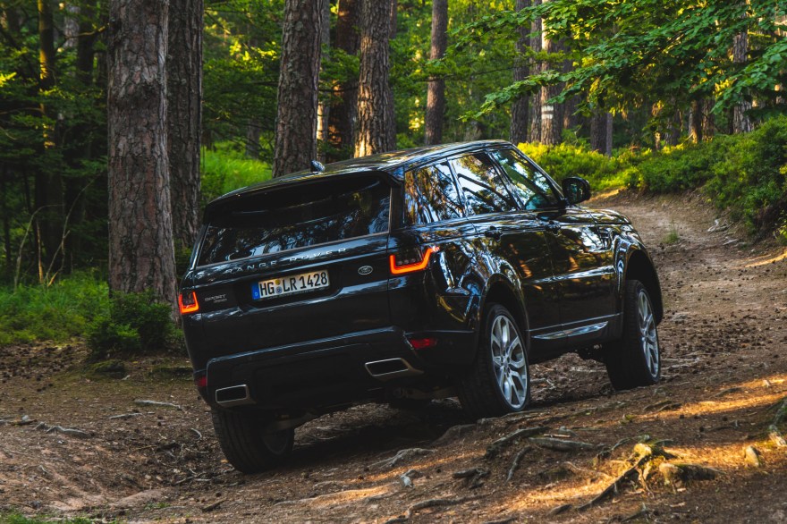 Picture of: Der einzig wahre SUV – Range Rover Sport