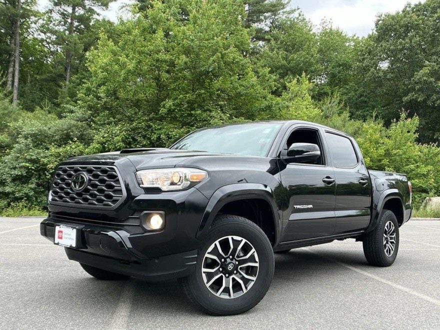 Picture of: Used Toyota Tacoma TRD Sport for Sale Right Now – CarGurus